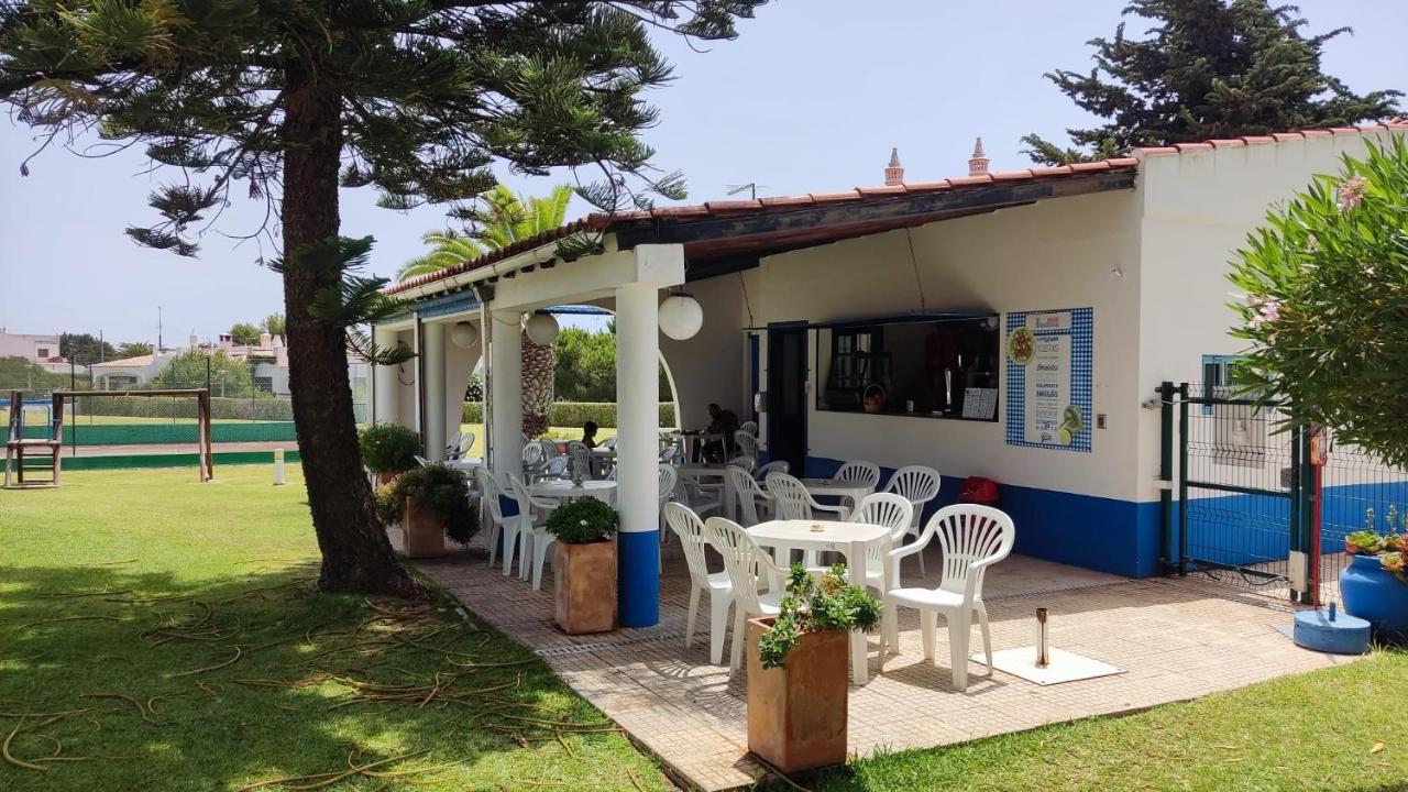 Апартаменти 01 Sra Da Rocha Com Piscina E Ac - Casas & Papeis Армасан-де-Пера Екстер'єр фото